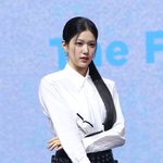 [단독]이즈나 윤지윤, 활동 중단 6개월 만에 결국 팀 탈퇴