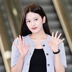 [현장포토] "예쁨, 그 <b>자체</b>"…안유진, 러블리 출국
