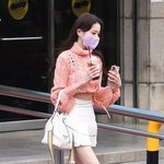연예인들 제일 부러운게 퇴근길까지 <b>팬들</b>이 따라다니는거