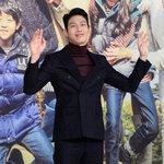 [SC이슈] <b>UN</b> 출신 배우 최정원, 흉기 소지·스토킹 혐의 입건…...