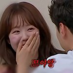 [댓글부탁해] <b>SBS</b> 런닝맨 지예은 웃는표정