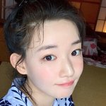 얘들아 이 사진 <b>블러셔</b> 뭐 같음?