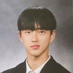 승한 굿즈 <b>사서</b> 보는데