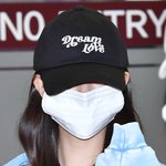 아이브 장원영, 마스크 걸쳤는데 패셔너블하네~ [포토엔HD]