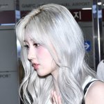 아이브 가을, 입국장 빛나는 아우라 [포토엔HD]