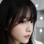 예리 앞머리 내린 거 개<b>예쁘다</b>