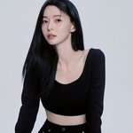 [단독]'<b>넉오프</b>' 무한 대기… 권나라, '직장인' 된다