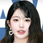 장원영 <b>이날</b> 개이쁜듯