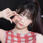 <b>루카</b> 앞머리 내린 거 개예쁘다