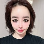 어딘가 또 달라진 얼굴..해명 불구 필터 논란<b>ing</b> [스타이슈]