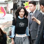 서예지, <b>명동</b> 포착