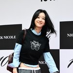 서예지, 머리 휘날리며 <b>명동</b> 나들이[포토엔HD]