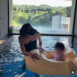 '이규혁' 손담비, 4개월 딸과 수영장…늘씬한 몸매