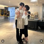 [이것좀봐줘] 김희철, 유노윤호 품에 안겨 눈 지그시 감고 미소...