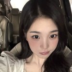 얘들아 이 사진이랑 <b>발색</b> 비슷한 블러셔 뭐 있니