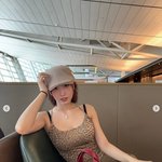 트와이스 모모, 타이트한 호피 <b>무늬</b> 톱 입고 볼륨 몸매 과시 [N샷]