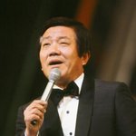 사망.."당신의 노래가 유일한 <b>위안</b>" 이낙연 추모 속 7주기