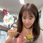 한지민, 이렇게 가녀린데 잘 먹네..손석구 통큰 한턱에 감동