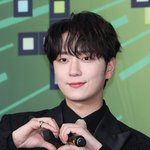 고우림, 콘서트 중 부상 "인대 손상, 회복 <b>최우선</b>"[전문]