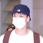 [현장포토] "마스크를 뚫는다"...<b>민호</b>, 넘사벽 잘생김