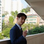 볼 때마다 똑같은 배우, 또 나만 나이 먹지...