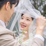 '<b>신사</b>의 품격' 한은선, 10월 결혼 발표 "남편 얼굴? 좋아요...