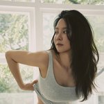 [드루와] 송지효, 역시 원조 <b>베이글</b>녀..론칭 속옷 모델 직접 나섰다