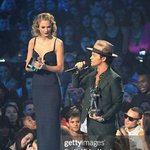 <b>테일러</b> 남편 <b>테일러</b>보다 키 큼?