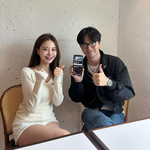 아옳이, 제주서 이진욱과 깜짝 투샷…<b>맛집</b> 추천은 덤