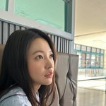 “소중한 <b>강령</b> 추억”…예리, 빛나는 여름 오후→그리움 머문 순간