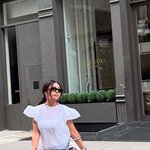 '62세' 황신혜, 미니스커트로 드러낸 각선미…20대 못지않네 [<b>N샷</b>]