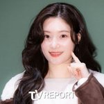 정<b>채연</b> "짝사랑 많이 하는 편...안 이뤄져도 내 마음 밝힌다"...