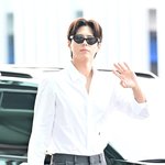 [현장포토] "이렇게 멋있으면 <b>반칙</b>"…박보검, 눈부신 조각