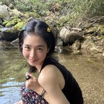 몸빼바지 패션 찰떡 소화..시골에서 내추럴 미모 눈길[스타<b>IN</b>]