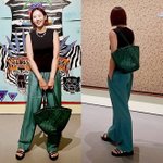 조윤희, 블랙&amp;그린 톤 매치의 끝판왕! <b>모던</b> 시크 도회미 나들이룩