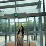 ‘시련 딛고 복귀’ 장신영, <b>MZ샷</b> 달인 됐네..불변의 미모