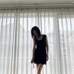 57세 채시라, <b>미니</b>원피스도 완벽…세월 거스른 미모[핫픽]