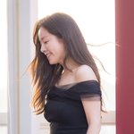 한지민, 정은혜 결혼식에서 아름다운 우정 나눠