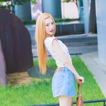 더 인형 같은 금발의 바비 걸’ (<b>동물</b>농장 출근길) [HD포토]