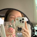 “그때도 지금도 고마워”…방민아, <b>미소</b> 가득한 오후→감사와 온기...