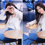 <b>김아중</b>, 소속사 떠나 근황…"너네가 찍은 게 젤 예뻐" 애정...