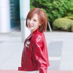 ‘나랑…가짜 태양 없애러 갈래?’ (웬디의 영스트리트 출근길) [<b>HD</b>포토]