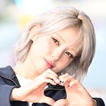 [현장포토] "빠.져.든.다"…전<b>소미</b>, 금발의 러블리