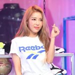 [댓글부탁해] “유방암 뇌까지 전이”…원더걸스 유빈, 가족 투병...