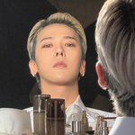 오랜만에 입은 <b>군복</b>이 이렇게 힙할 일이야?