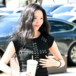 [<b>MD</b>포토] 선미 '팬들과 설레는 눈맞춤'