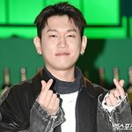 크러쉬 조이 결혼발표 <b>확정</b>
