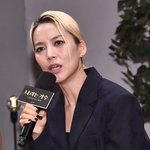  결혼 25년만 이혼 뒤늦게 발표 “귀책<b>사유</b> 아닌 합의”[공식]