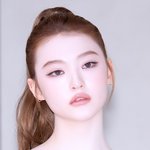 [현장포토] "눈빛에 빠져든다"...엘라, 도도한 <b>캣츠</b>걸