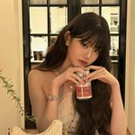 다비치 강민경이 찍어준 사진 공개..인형 비주얼 '심쿵'[스타<b>IN</b>]